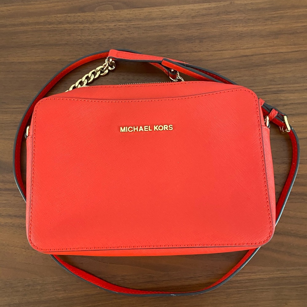 Michael Kors Crossbody purse